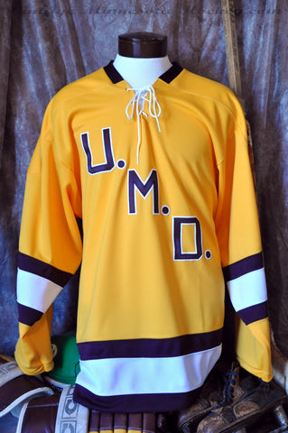 1964-1967 Minnesota Duluth Bulldogs Home Hockey Jersey